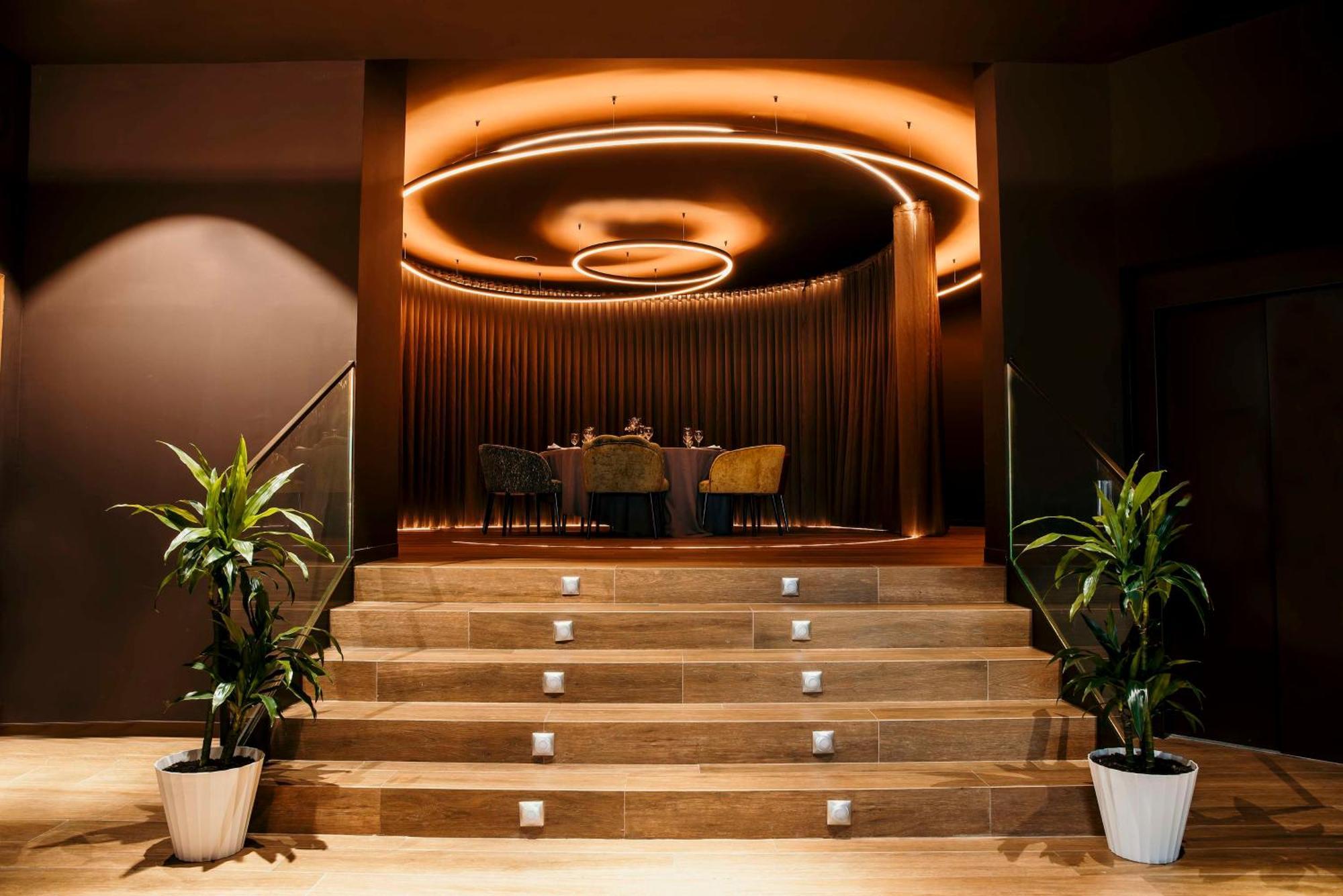 Nh埃斯特雷马杜拉赌场大酒店 巴达霍斯 外观 照片 The interior of the hotel